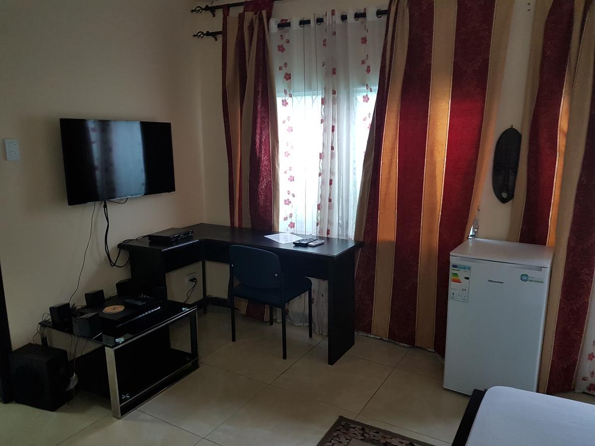 Maryland Guesthouse Monrovia Eksteriør billede
